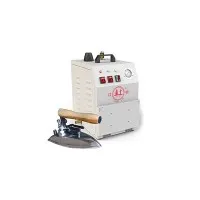 Qual è la funzione antigoccia del ferro in un asse da stiro con ferro?